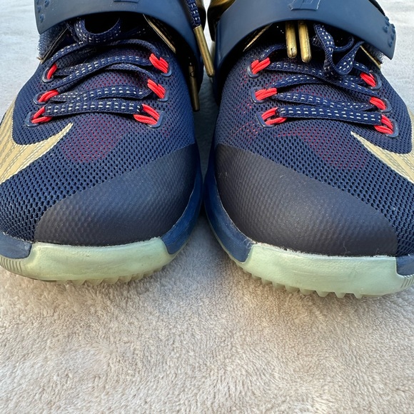 Nike KD - Picture 2 of 13